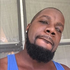 Meet your Posher, Raymond